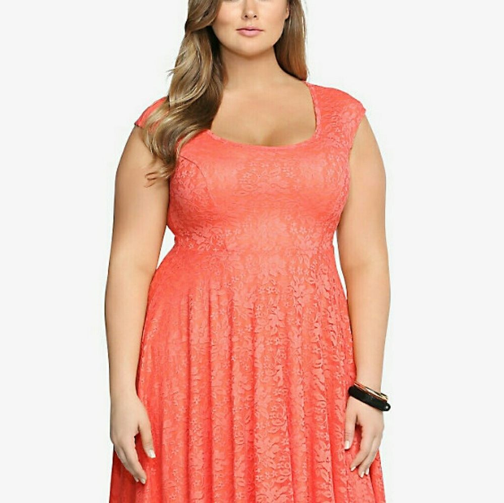 Coral Lace Torrid Dress sz 3